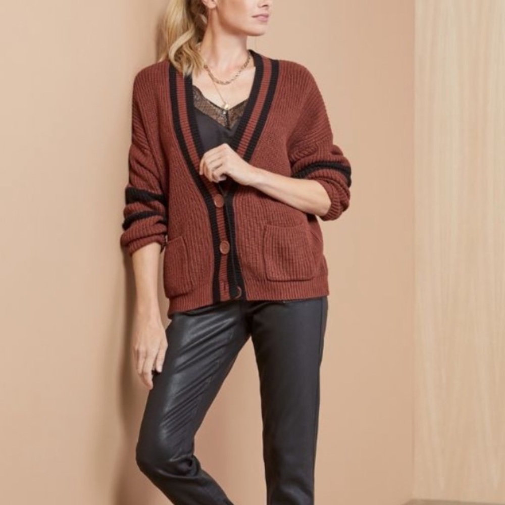 Evereve Varsity V Neck Cropped Cardigan